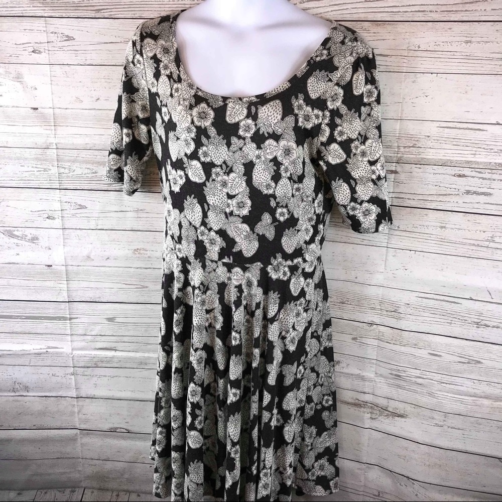 Lularoe Nicole Dress